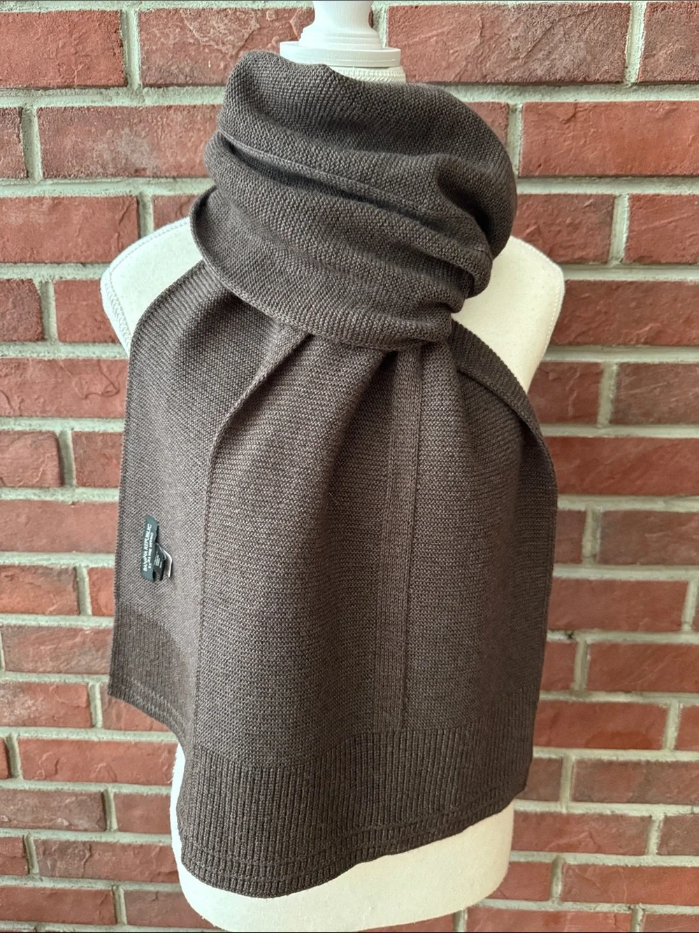 Banana Republic Extra Fine Merino Wool Knit Scarf Dark Brown 12”x80” NWOT